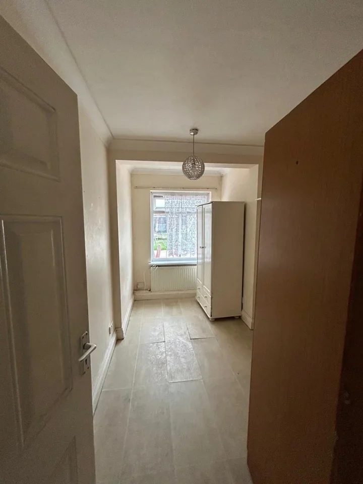 House Dallas Terrace in Greater London
