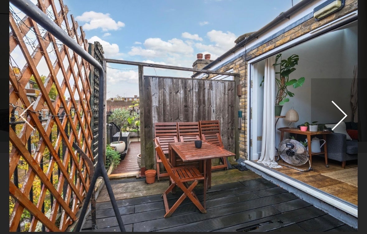 Flat Haberdasher Street in Greater London