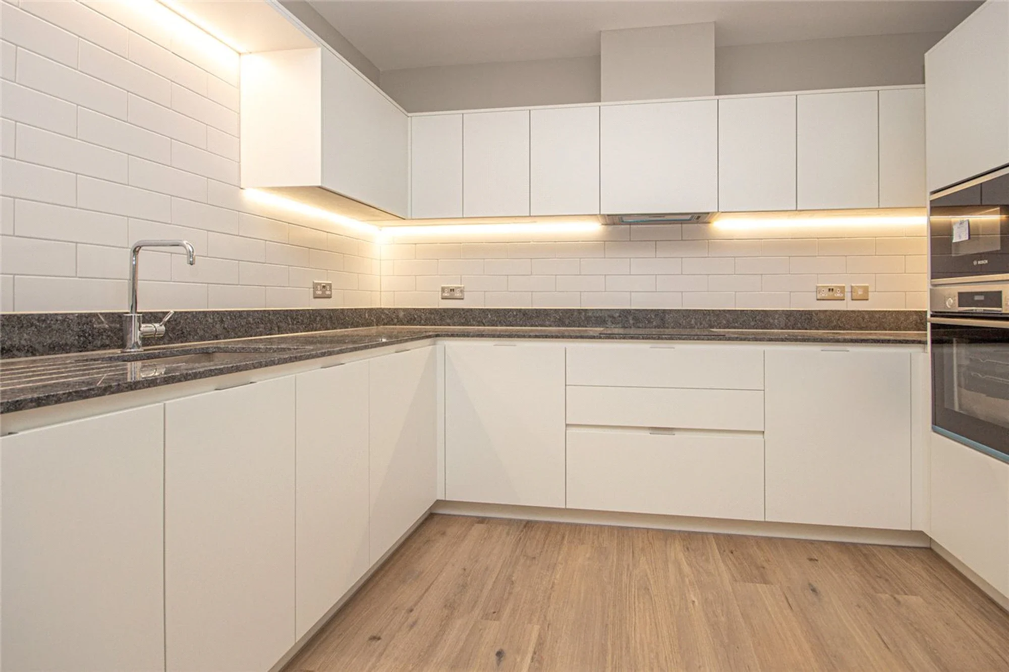 Flat Broadwater Road in Welwyn Hatfield