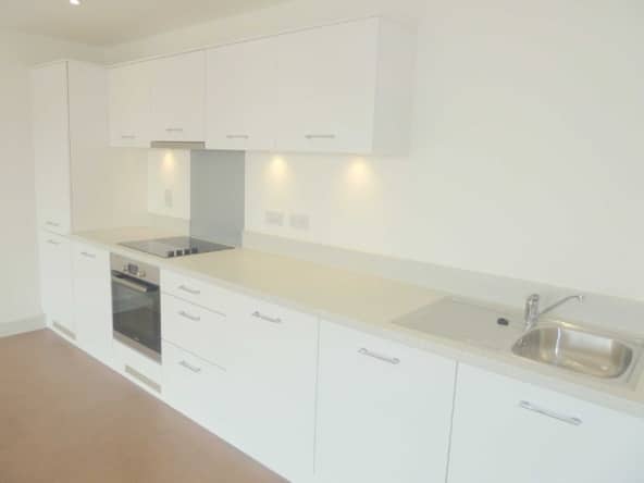 Flat Kemble Drive in Swindon