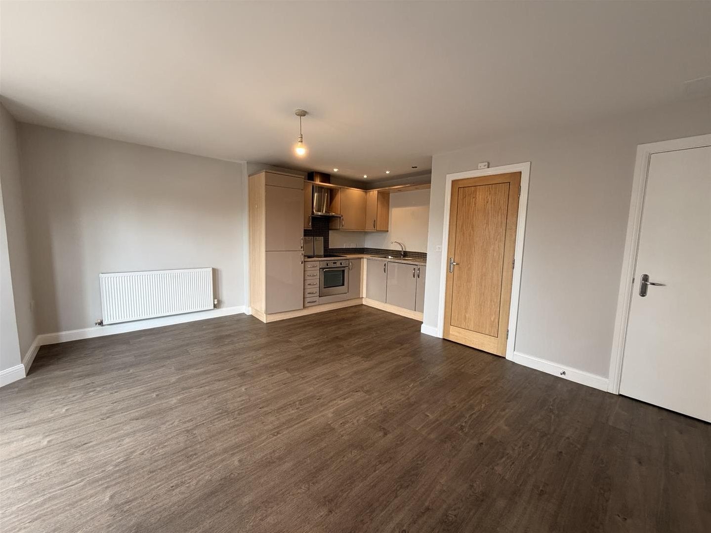 Flat Hewell Road in Redditch
