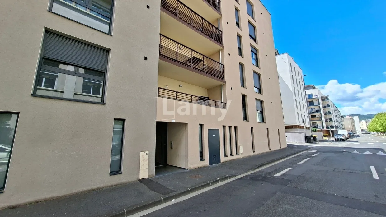 Flat Rue Henri Barbusse in Clermont-Ferrand