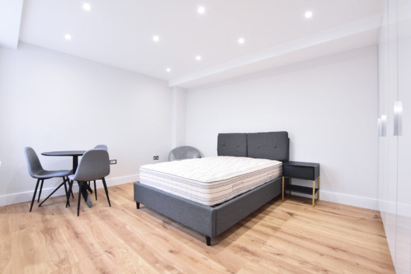 Flat Abercorn Place in City of Westminster