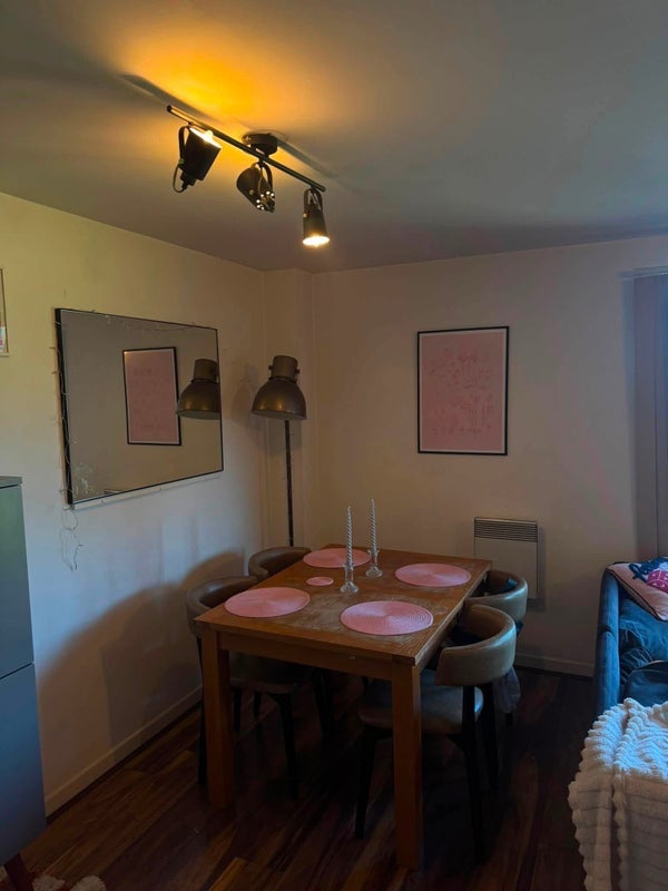 Room Oliver Road in Greater London