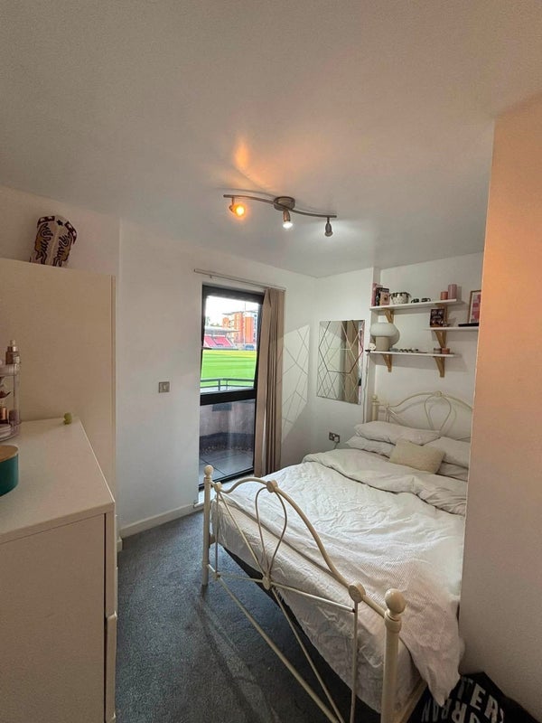 Room Oliver Road in Greater London
