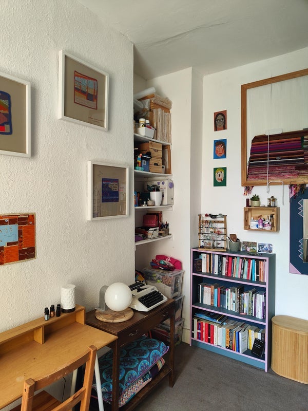 Room Wakefield Road in Greater London