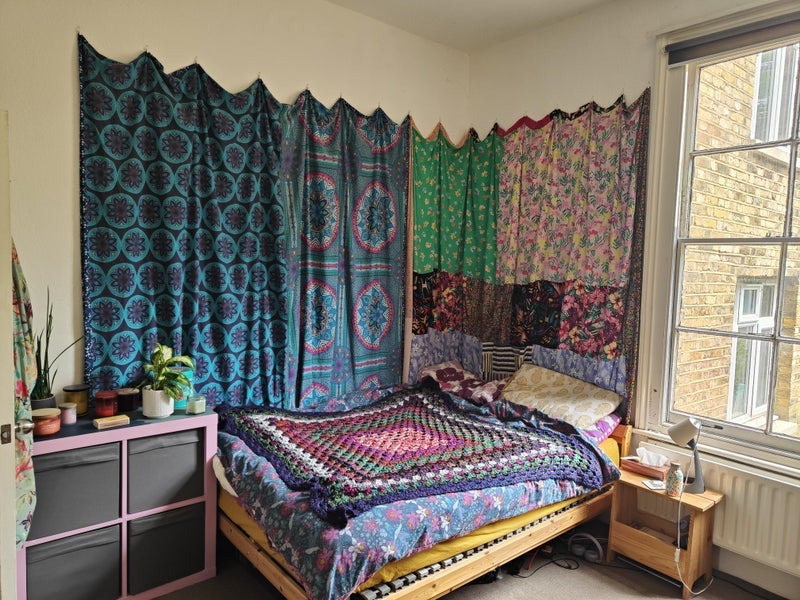 Room Wakefield Road in Greater London