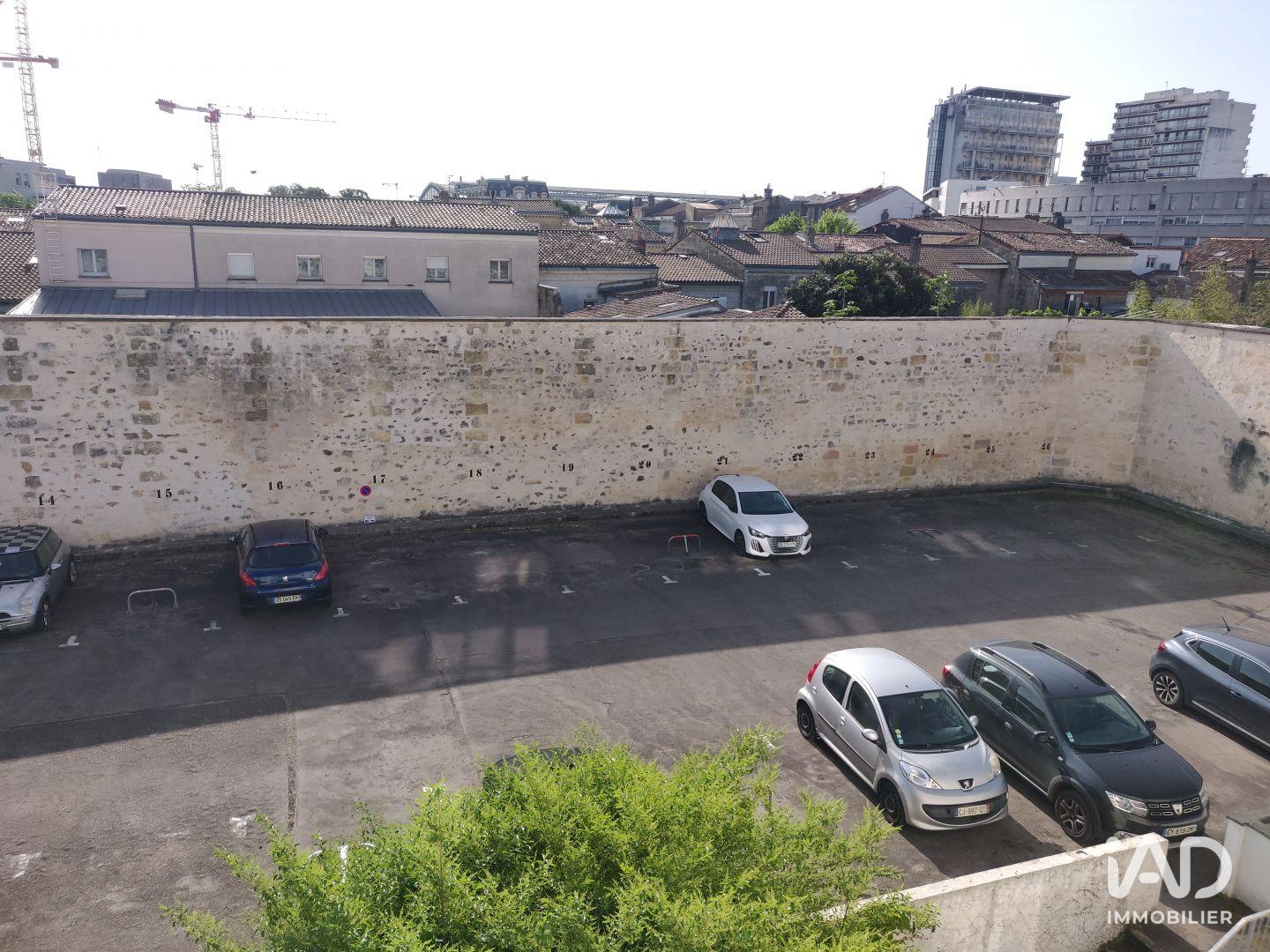 Flat Rue Peyronnet in Bordeaux