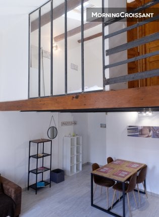 Flat Cours Joseph Thierry in Marseille