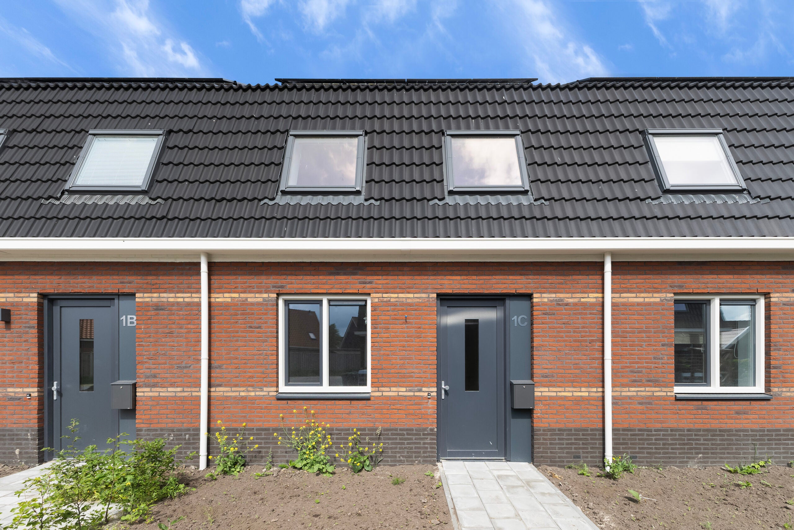 Huis Sinnebuorren 1 C in Marrum