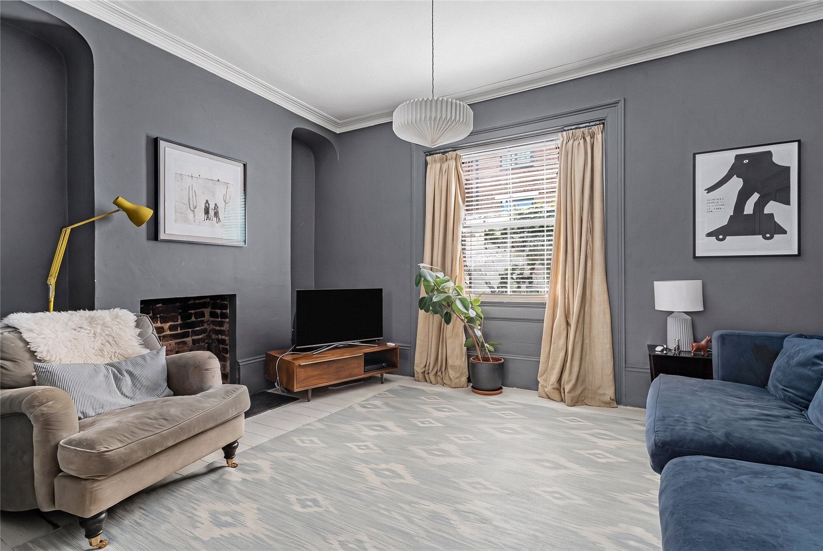 House Barnabas Road in Greater London
