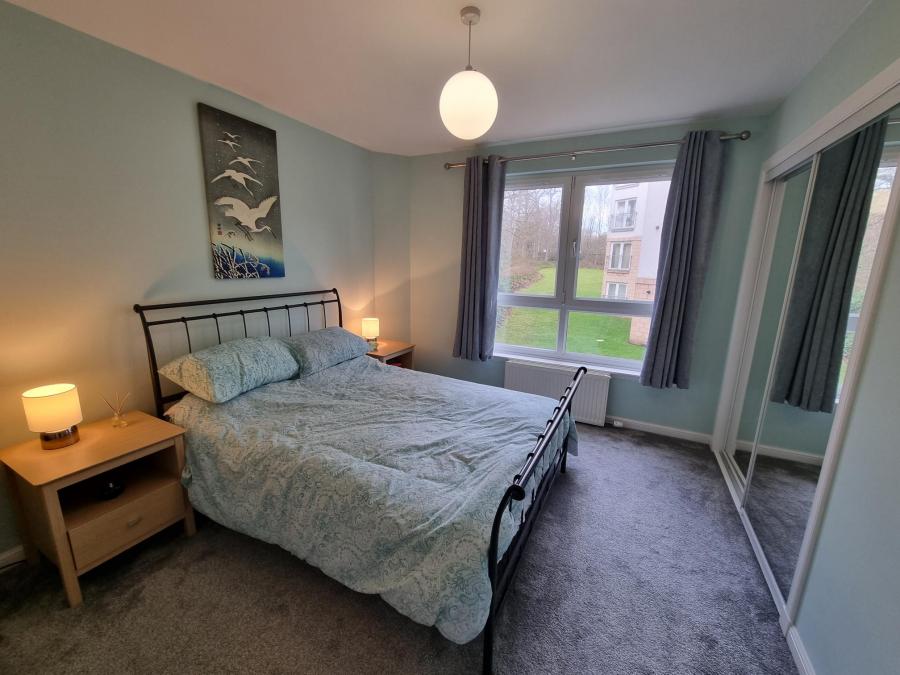 Flat Shaw Crescent in Aberdeen City