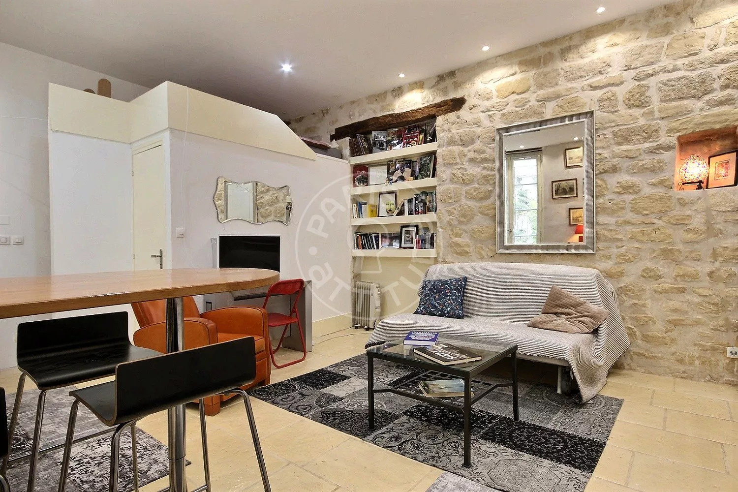 Appartement Rue d'Hauteville à Paris