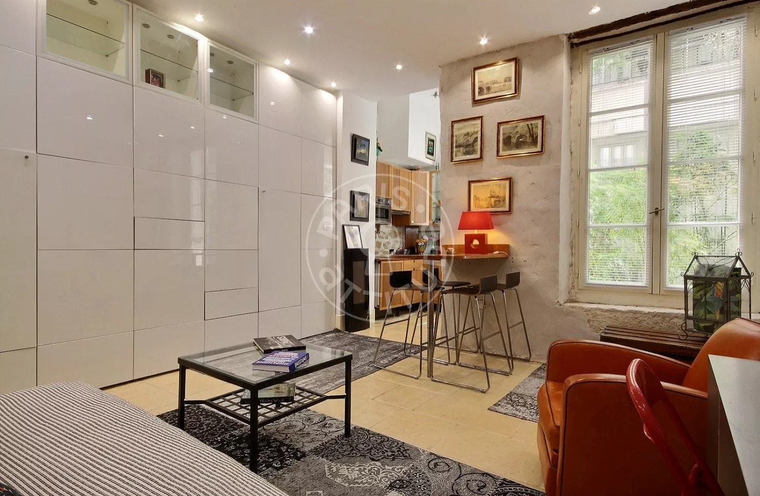 Appartement Rue d'Hauteville à Paris