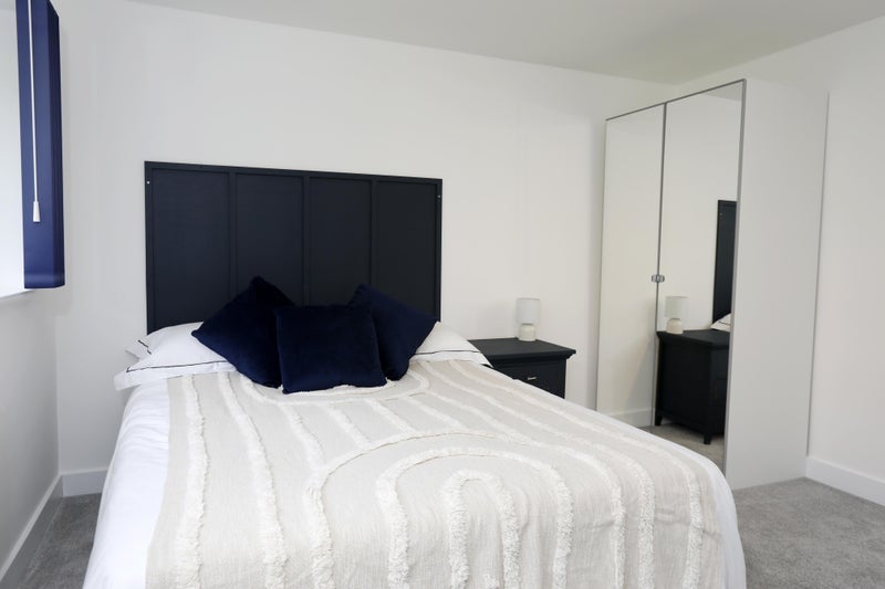 Room Trapham Road in Maidstone