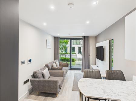 Flat Cairnburn Road in Belfast