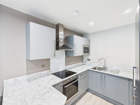Flat Cairnburn Road in Belfast