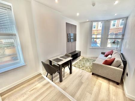 Flat Silver Street in Bury