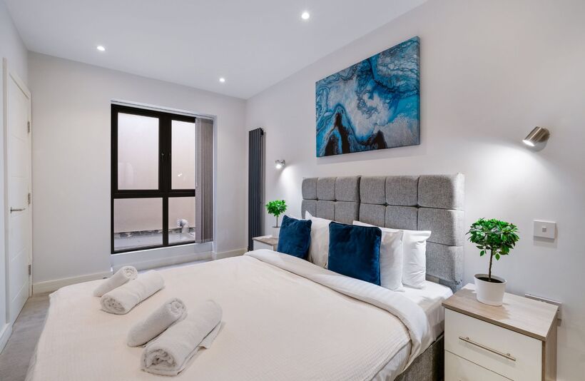 House Purley Rise in Greater London