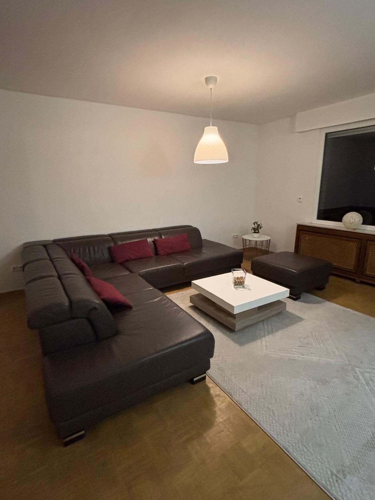 Wohnung Hackenbroicher Straße in Köln