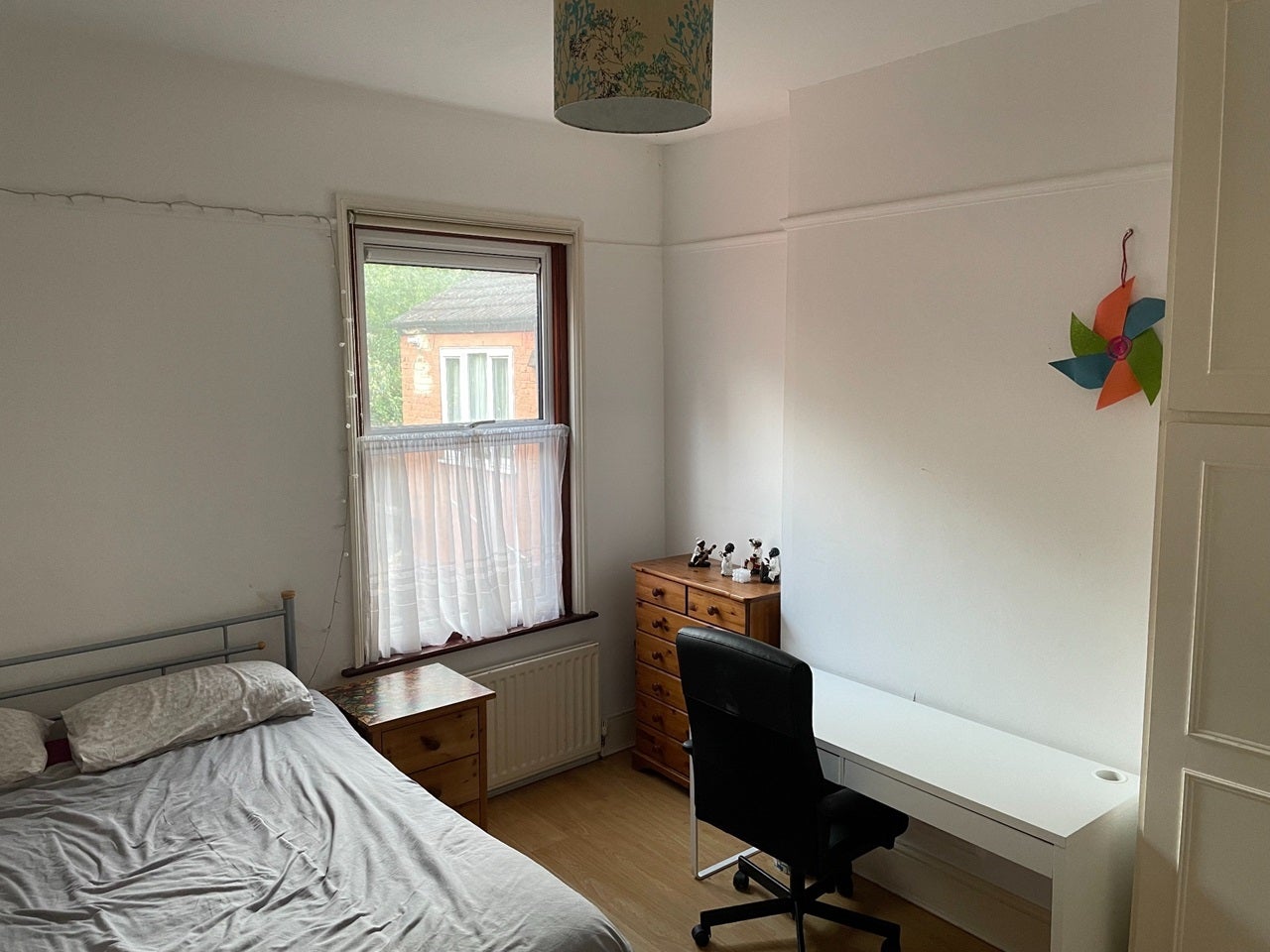 Room Vartry Road in Greater London