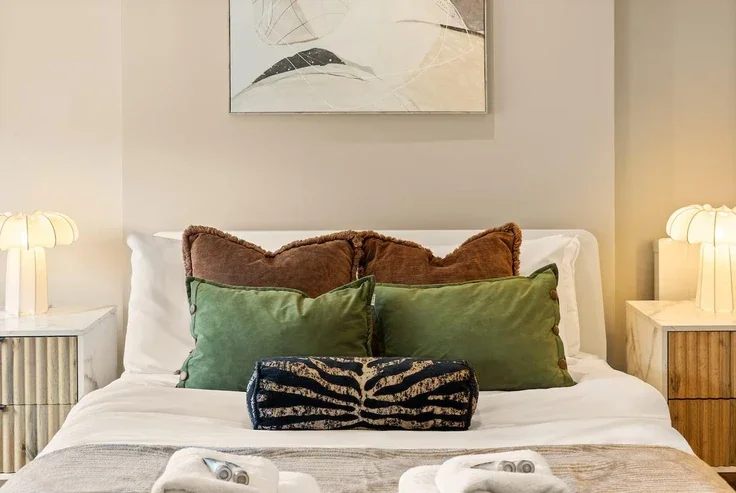 Flat Devonshire Terrace in City of Westminster