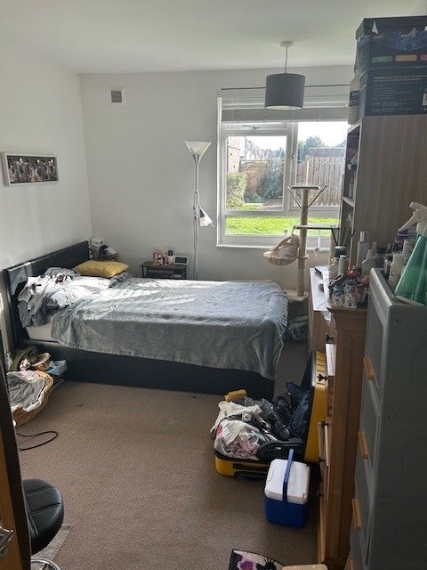 Flat Elsenham Street in Greater London