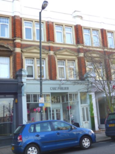 Flat Arthur Road in Greater London