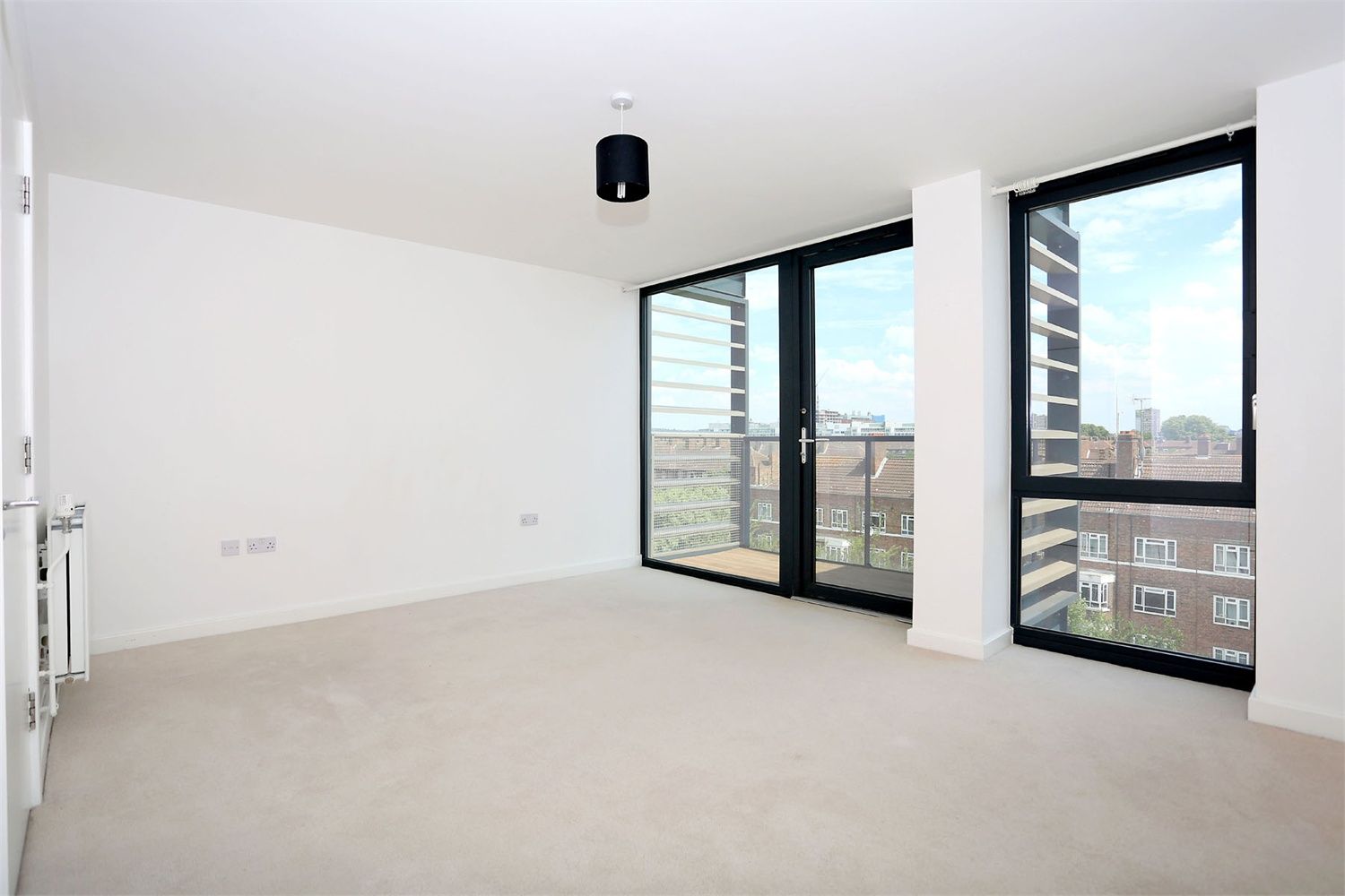 Flat Bloemfontein Road in Greater London