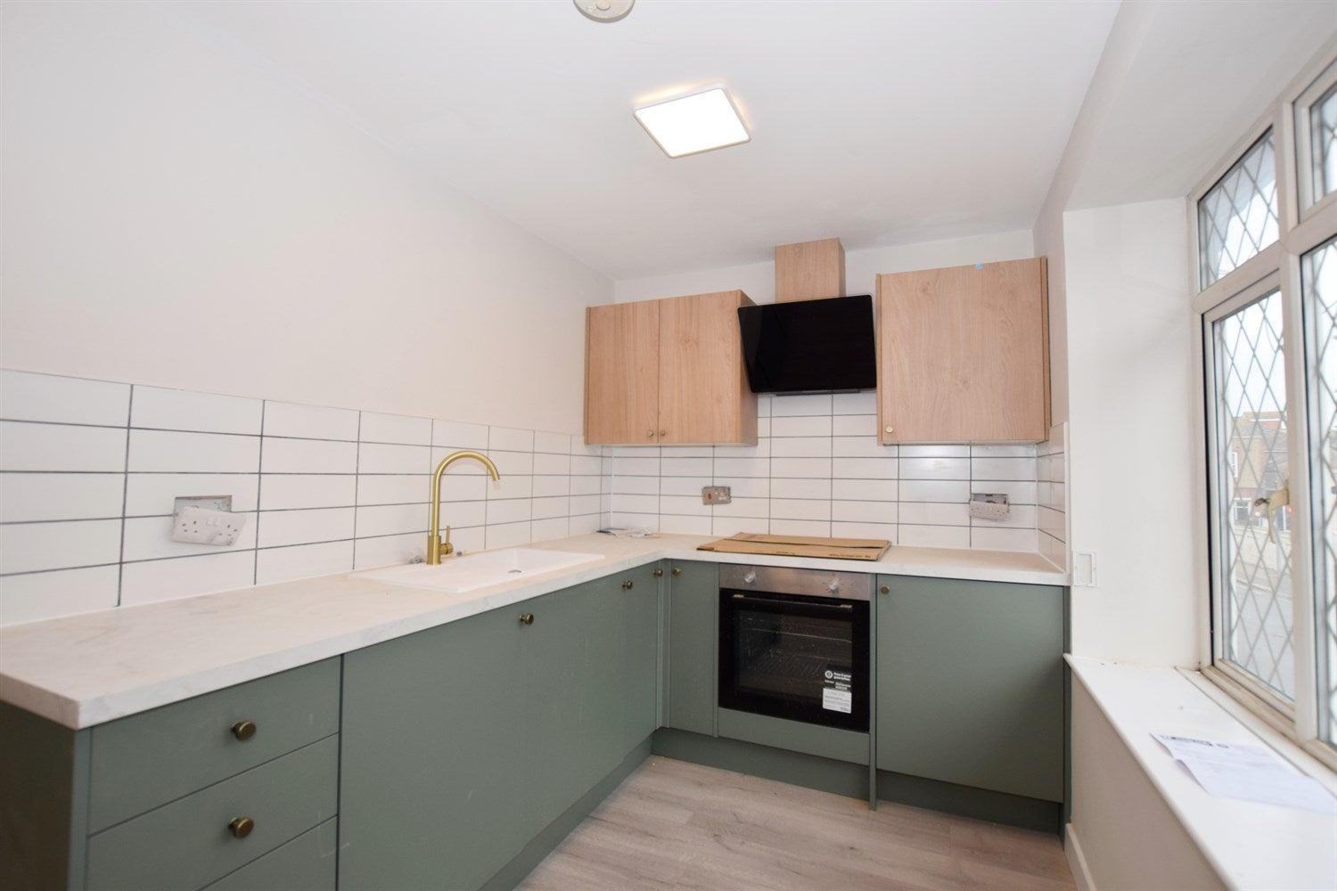 Flat Aldwick Road in Arun