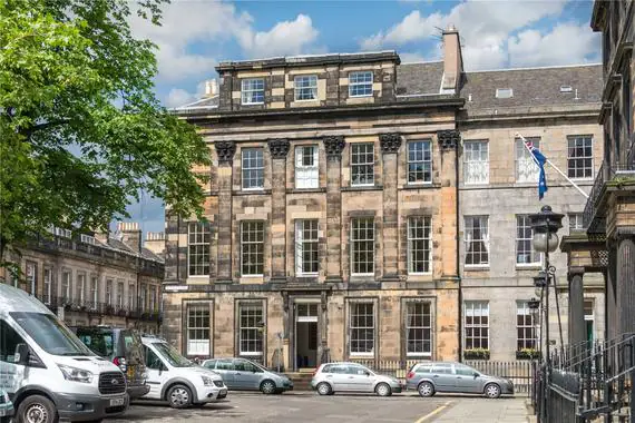 House Rutland Street in City of Edinburgh