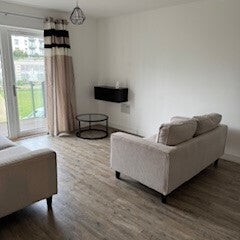 Flat Pearl Lane in Gillingham