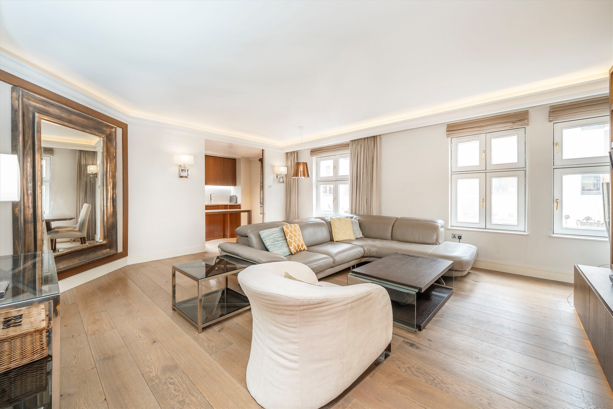 Flat Maddox Street in City of Westminster