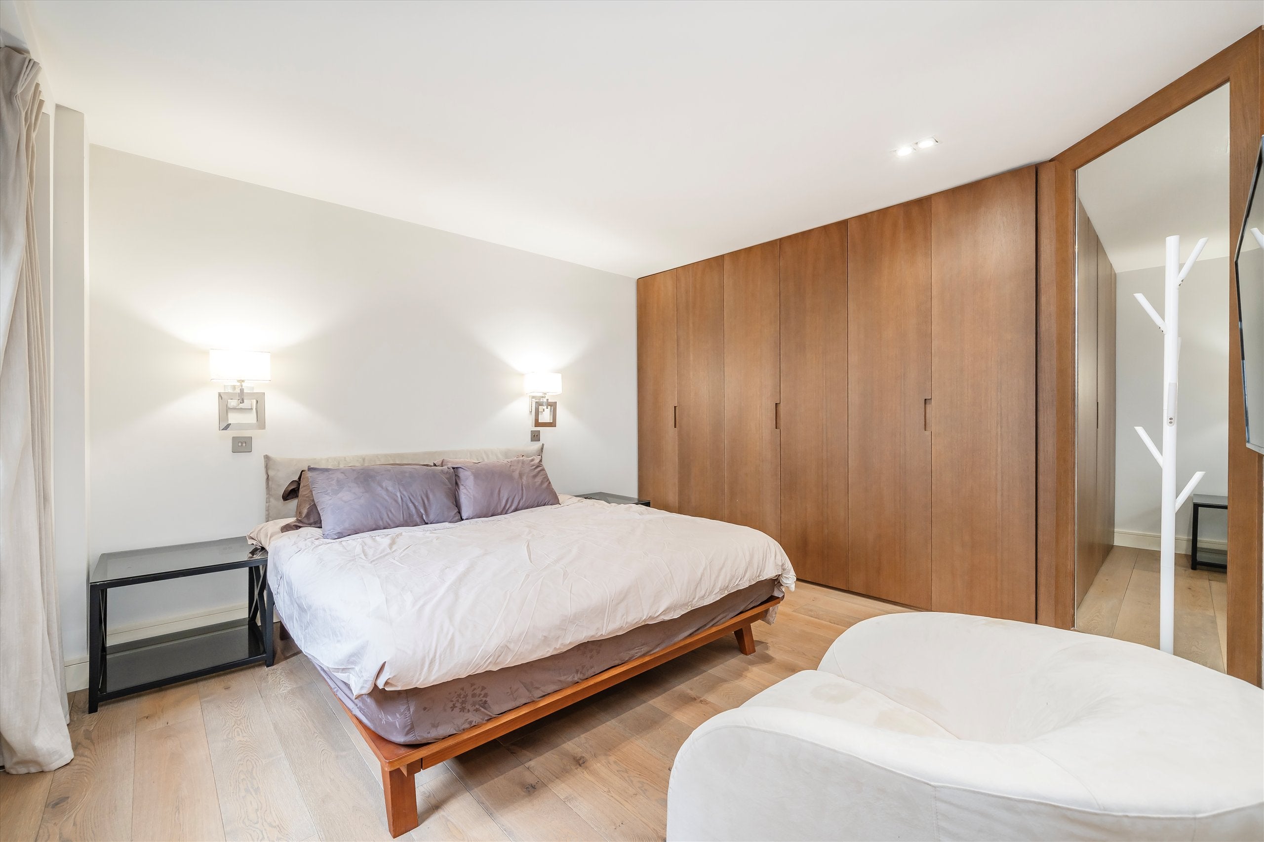Flat Maddox Street in City of Westminster