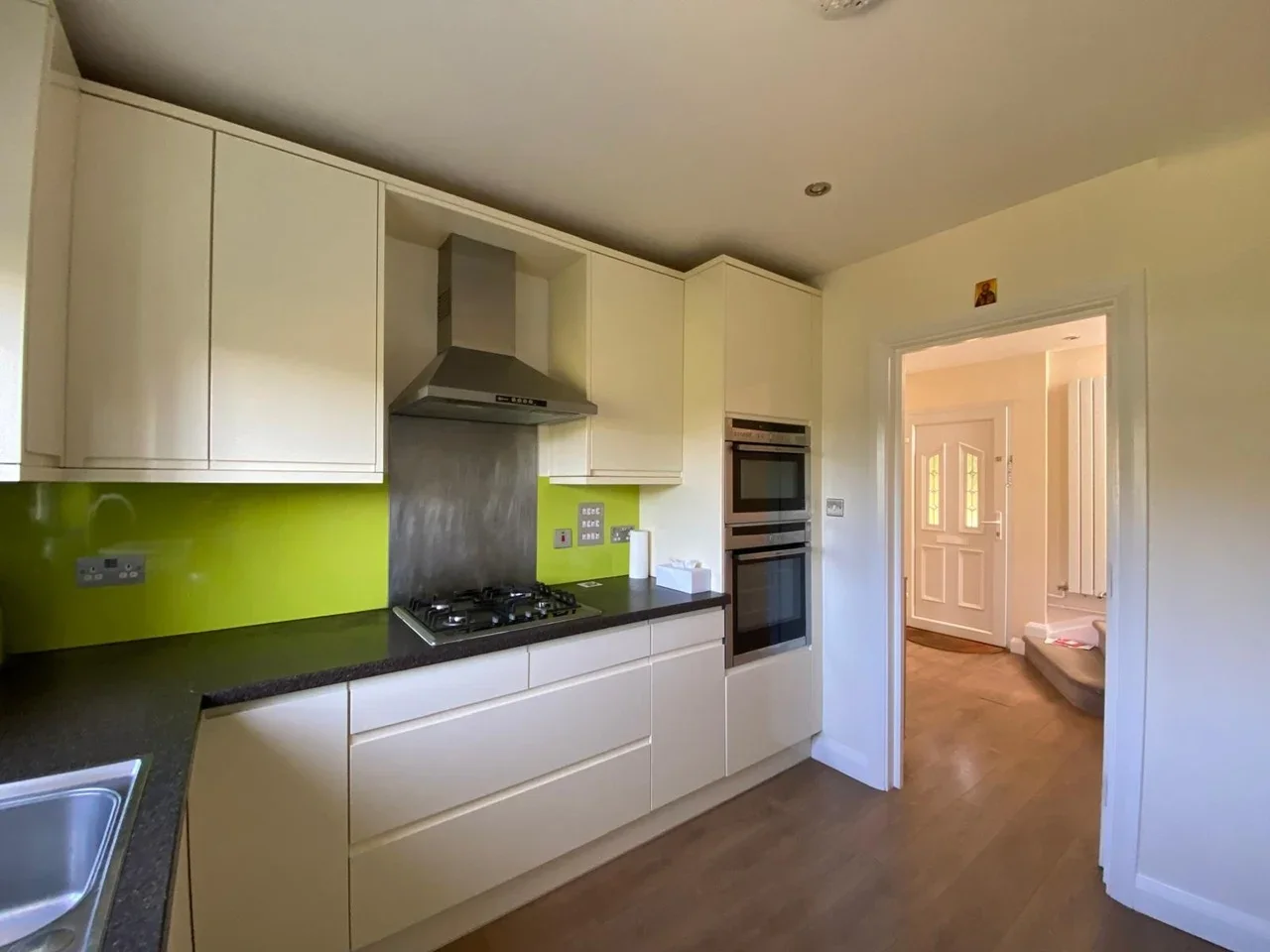 House Blackthorn Road in Reigate and Banstead