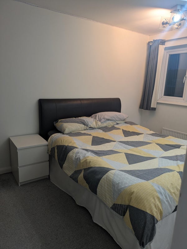 Room Bucklers Way in Bournemouth