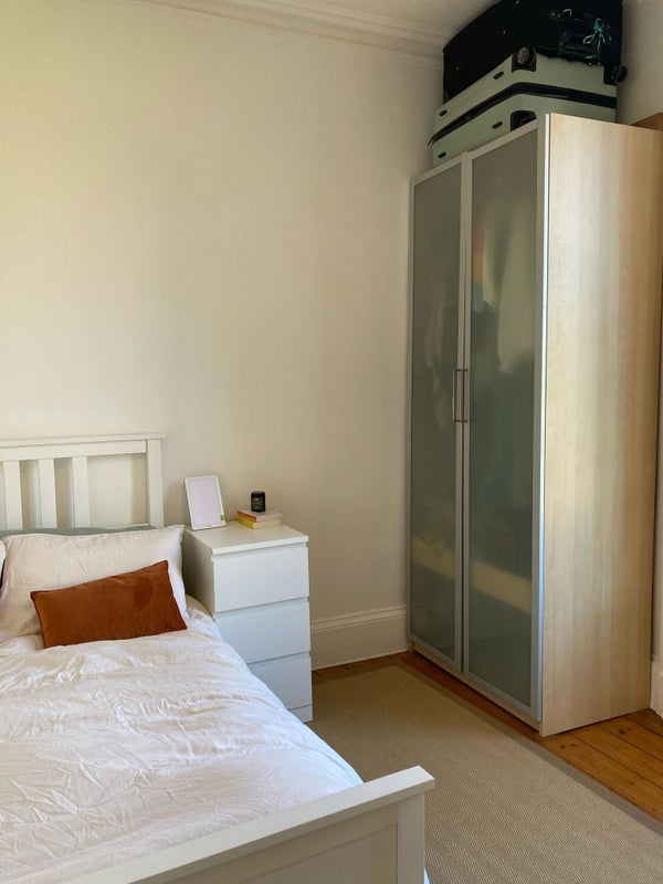 Room Blackwood Crescent in City of Edinburgh