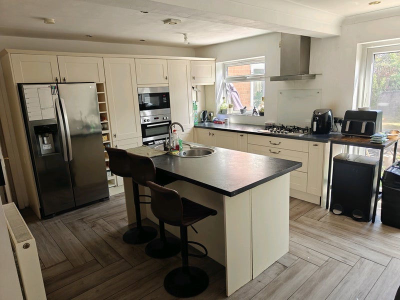 Room Tiverton Drive in Nuneaton and Bedworth