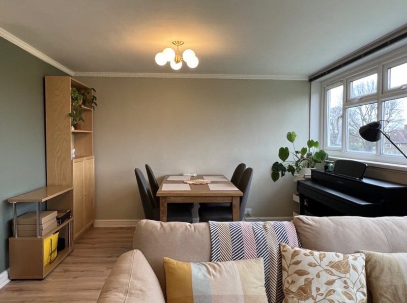 Room Trinity Way in Greater London