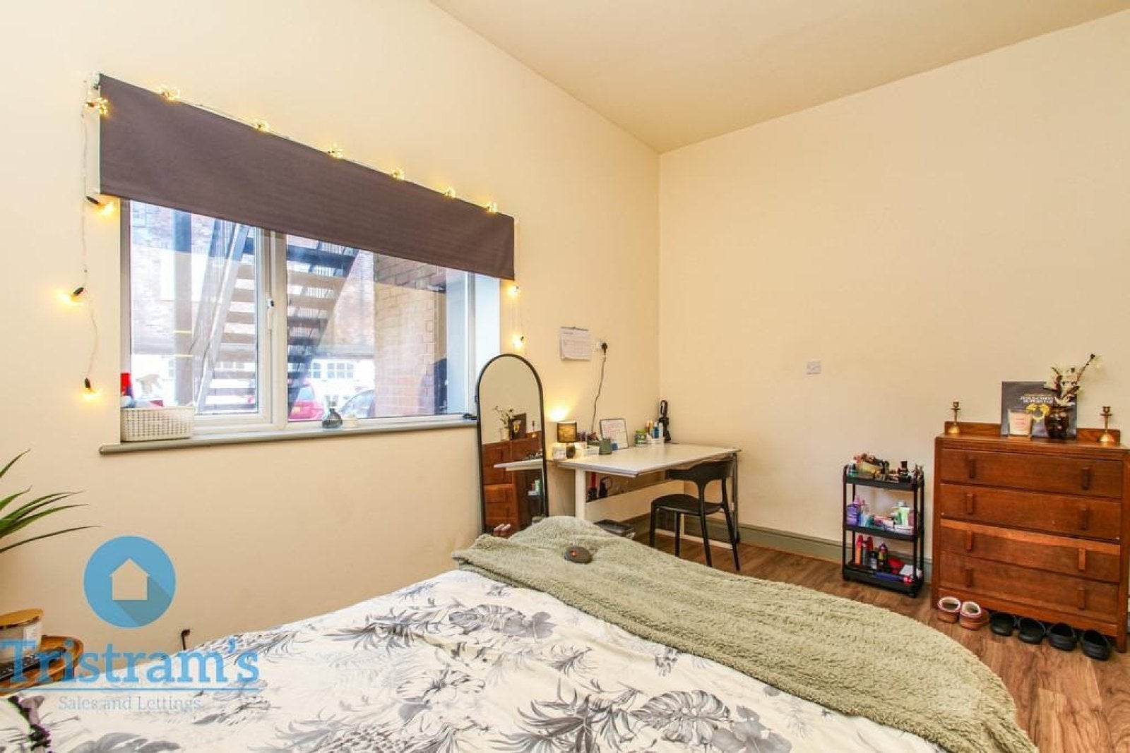 Flat Waterloo Road in Nottingham