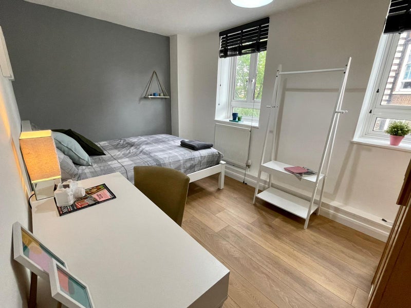 House George Mews in Greater London