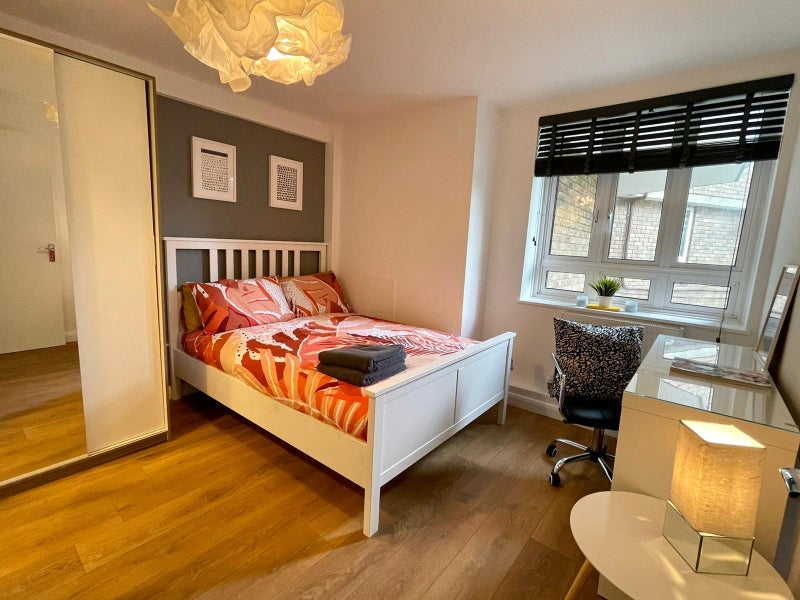 House George Mews in Greater London
