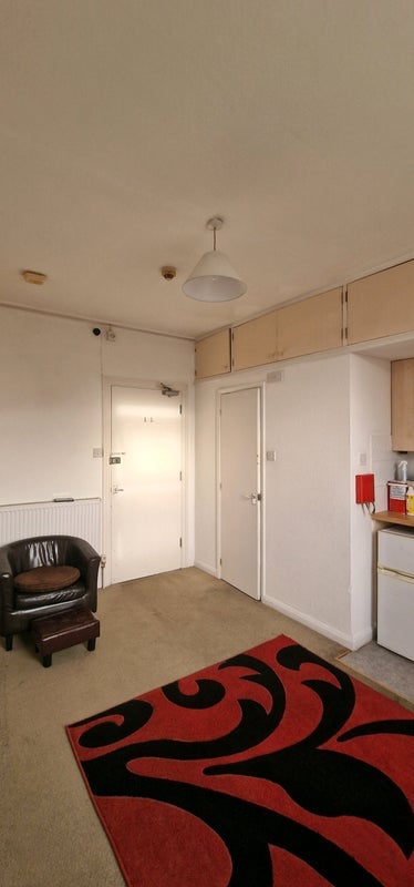 Flat Cornwallis Road in Maidstone