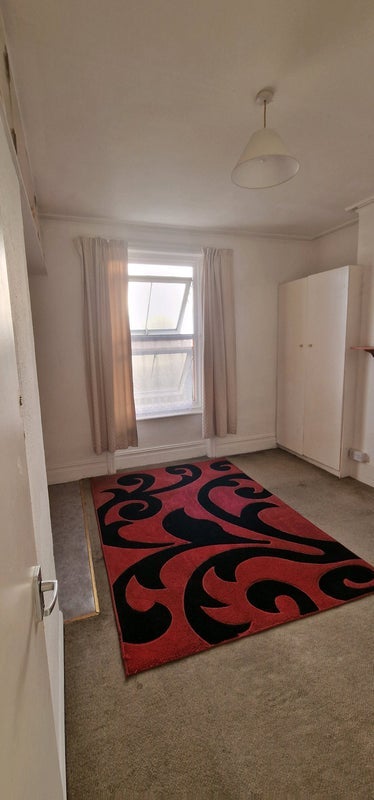 Flat Cornwallis Road in Maidstone