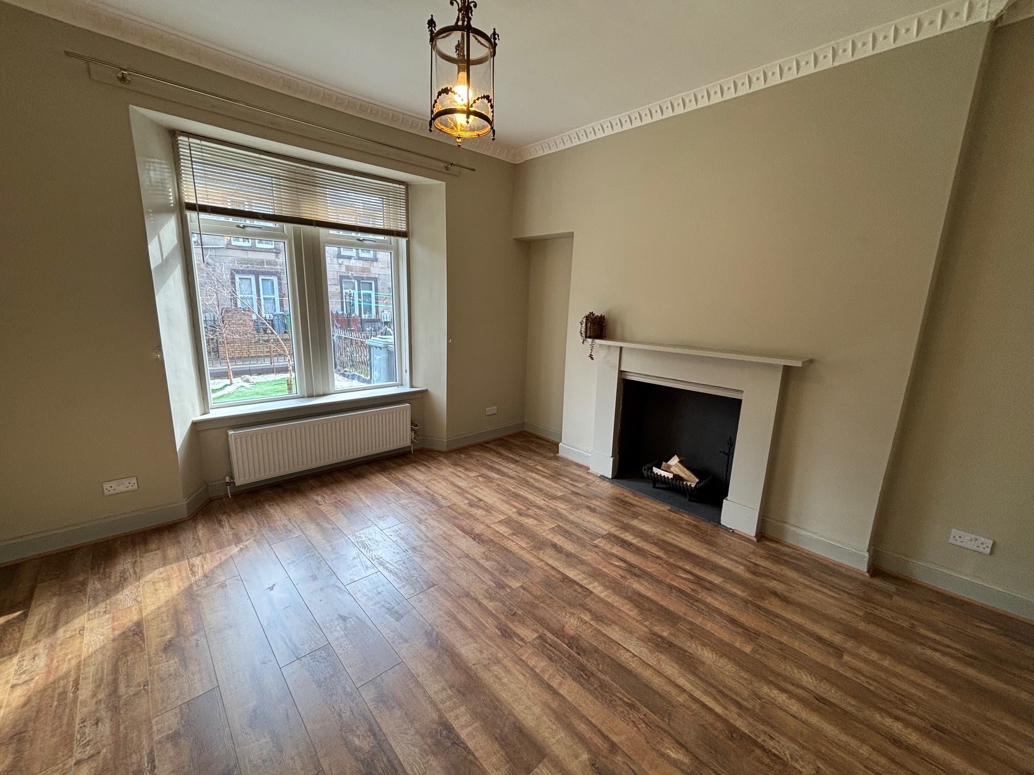 Flat Smith Terrace in Rutherglen