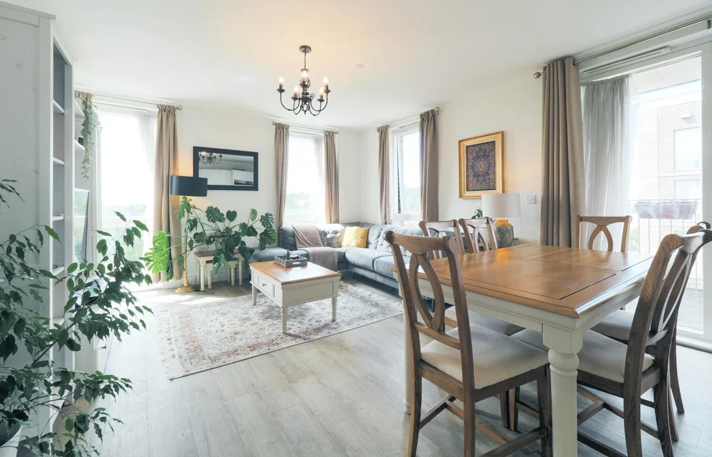 Flat Gayton Road in Greater London