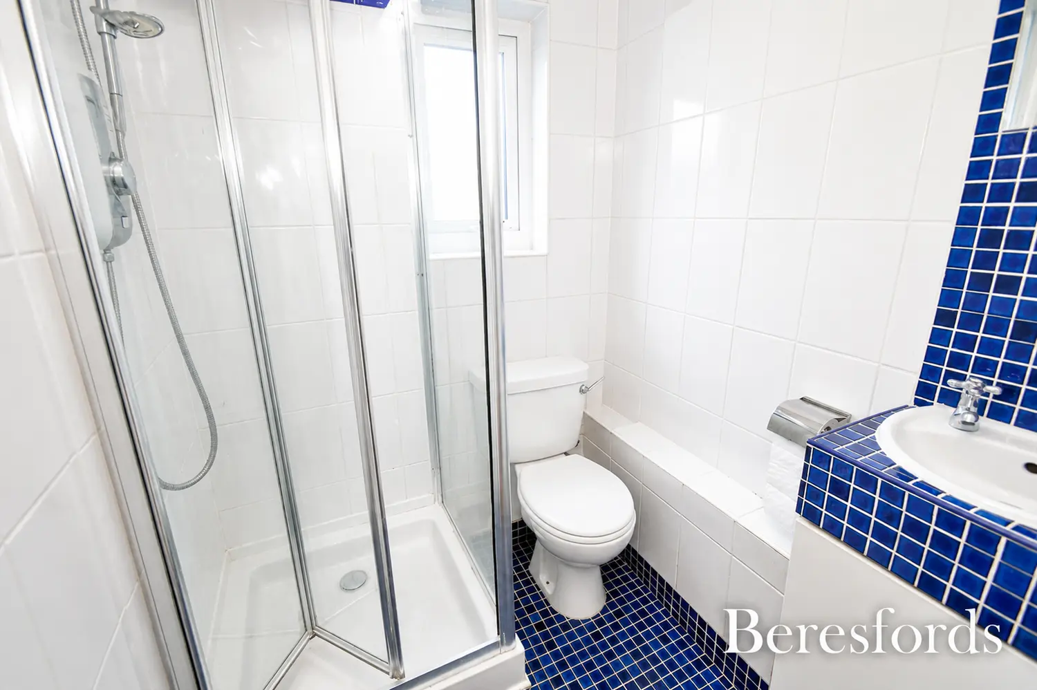 Flat St Nicholas Close in Witham
