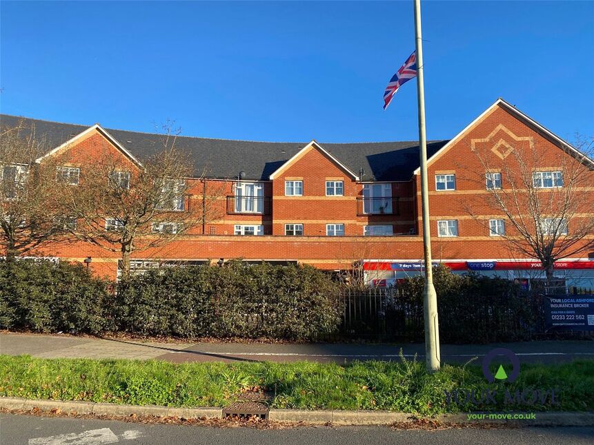 Flat Richmond Meech Drive in Ashford