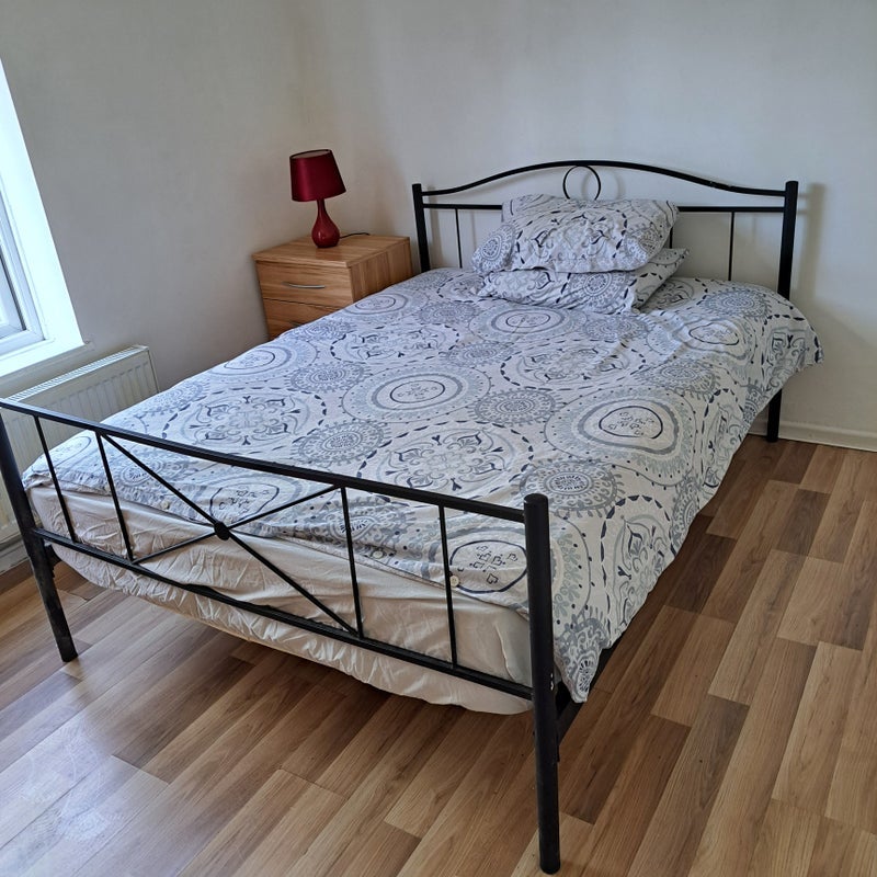 Room Fairfields in Breckland District