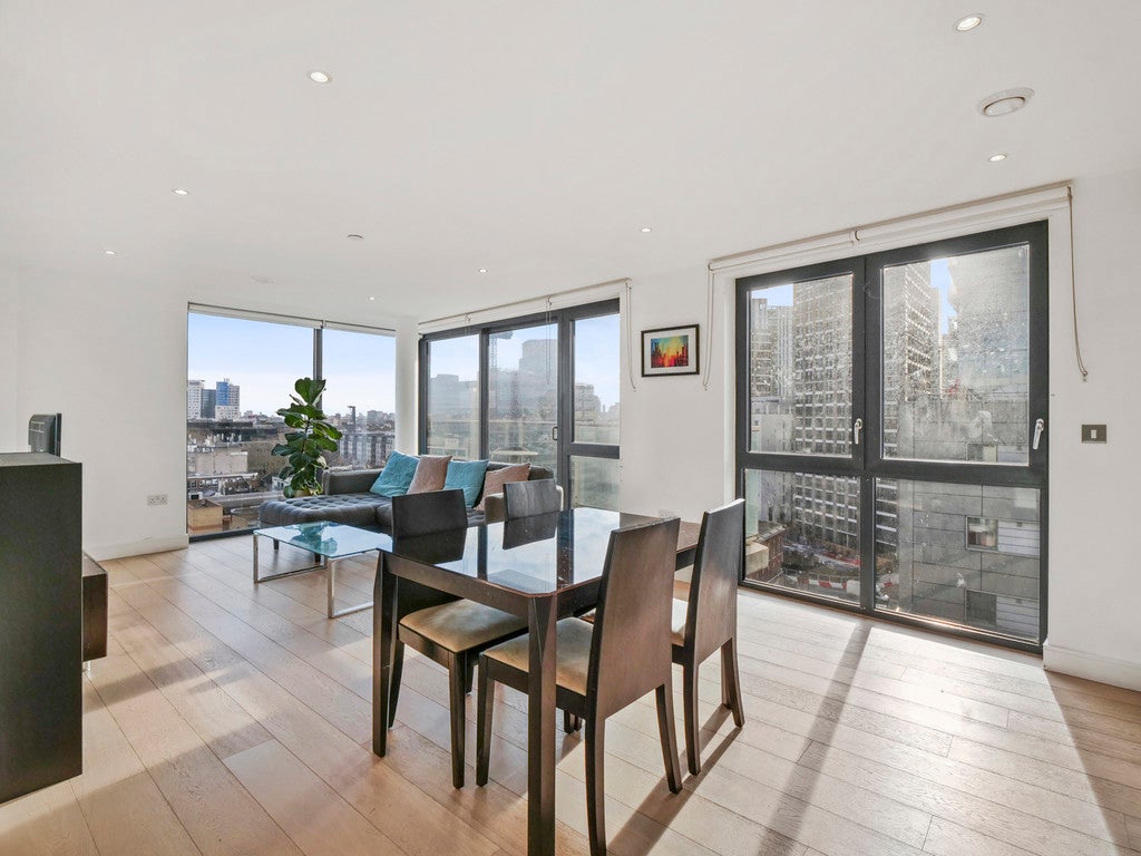 Flat Kensington Apartments in Greater London